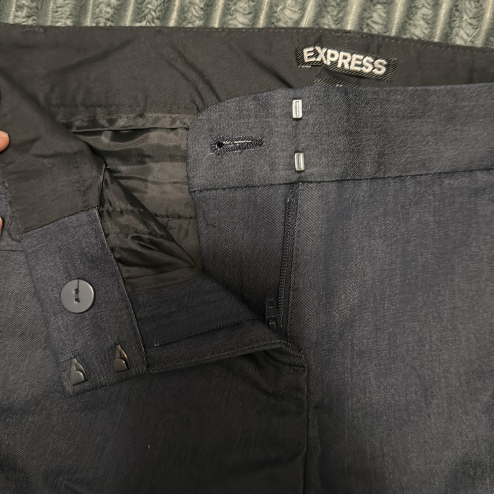 Express Columnist Dress Pant- size 2R - Picture 4 of 6
